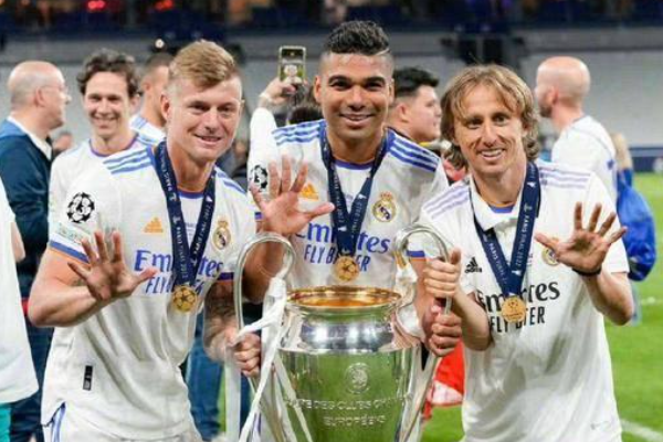 典礼三中场谁是核心?